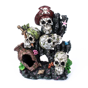 AquaWorld-Pirate-Skulls-15.5x10x19cm-(AQ111)